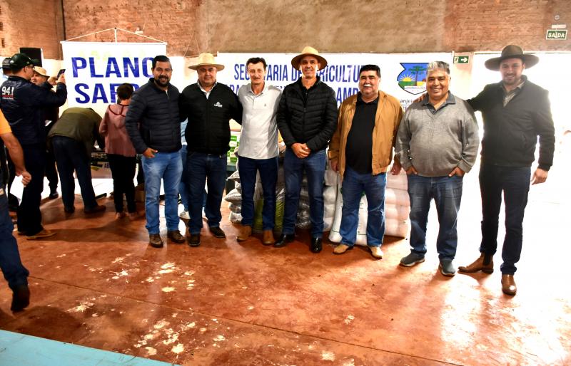 Vereadores participam do início da entrega do Plano 2025/2026 na comunidade do Alto São João